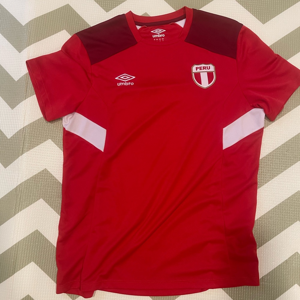 Umbro Red Peru Soccer Jersey